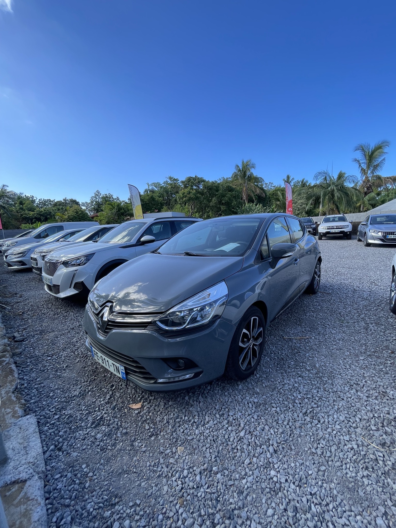 Les 5 critères pour bien choisir sa voiture d'occasion à La Réunion